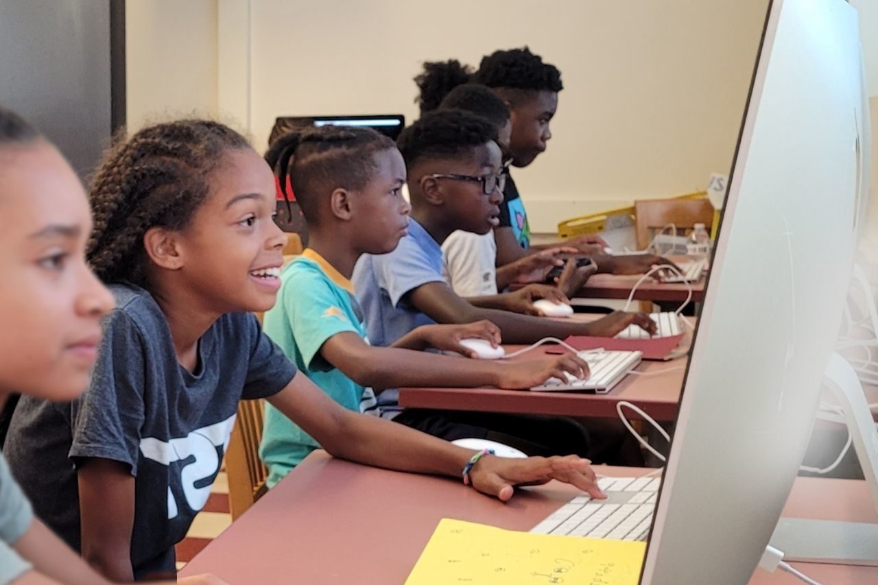 students, computers, lab